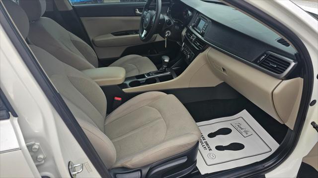 Kia Optima  2017