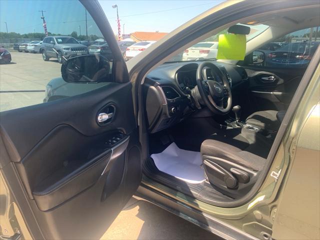 Jeep Cherokee  2019