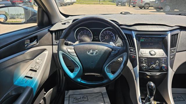 Hyundai Sonata  2011