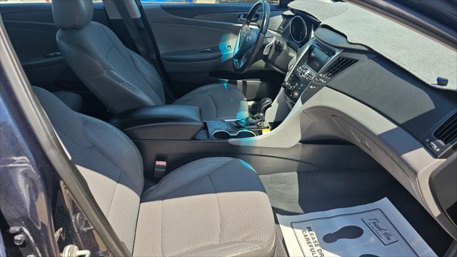 Hyundai Sonata  2011