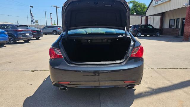 Hyundai Sonata  2011
