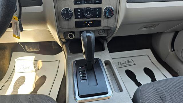 Ford Escape  2009