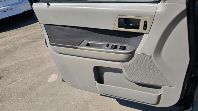 Ford Escape  2009