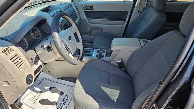 Ford Escape  2009