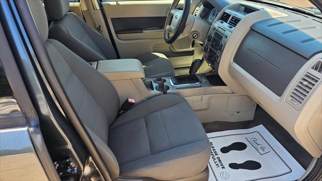 Ford Escape  2009