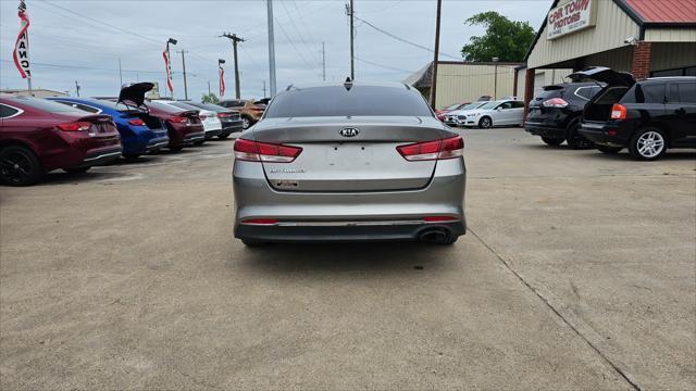 Kia Optima  2018