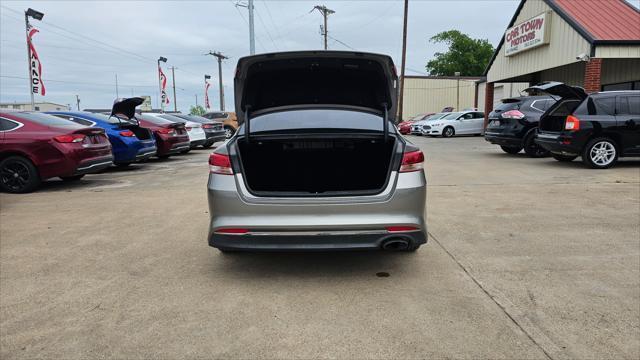 Kia Optima  2018