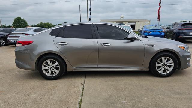 Kia Optima  2018