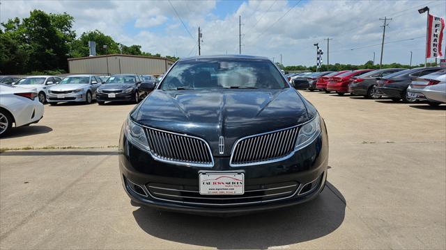 Lincoln MKS  2014