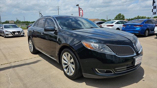 Lincoln MKS  2014
