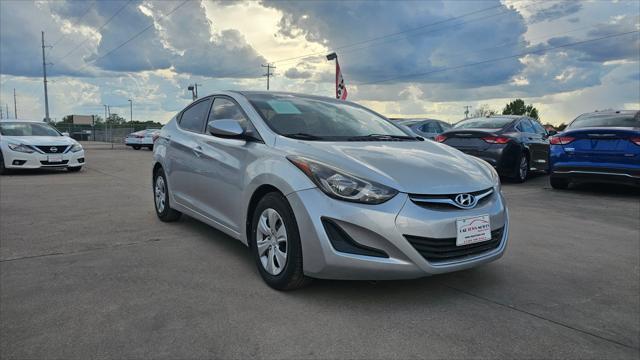 Hyundai Elantra  2016