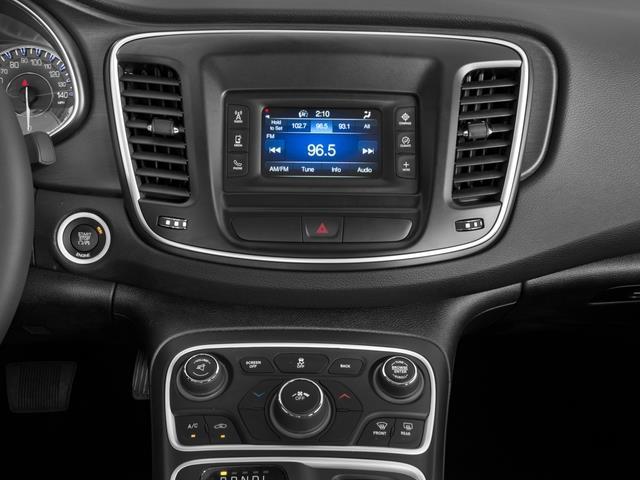 Chrysler 200  2016