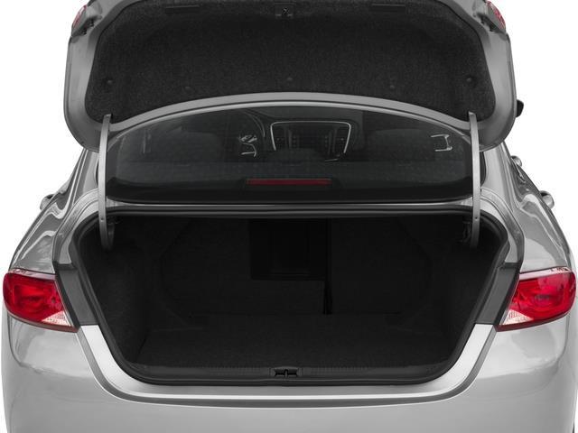 Chrysler 200  2016