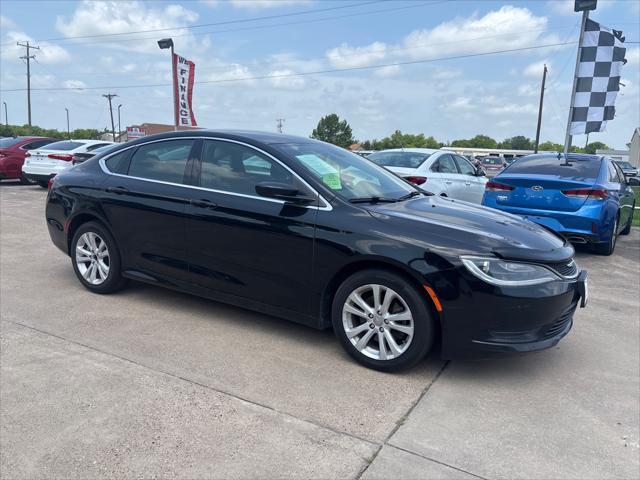 Chrysler 200  2016