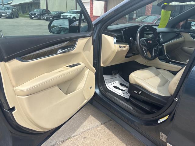 Cadillac XT5  2019