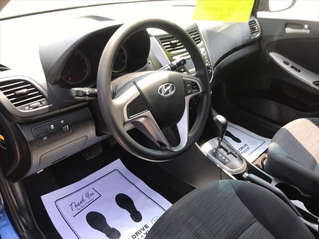 Hyundai Accent  2015