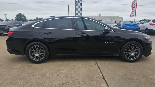 Chevrolet Malibu  2017