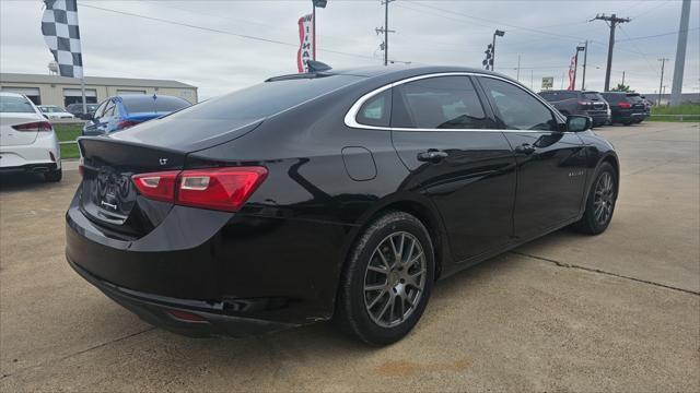 Chevrolet Malibu  2017