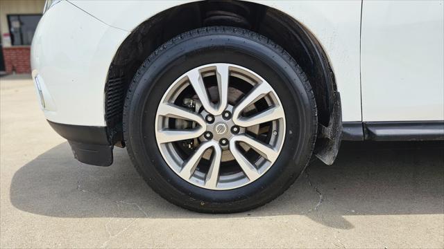 Nissan Pathfinder  2015