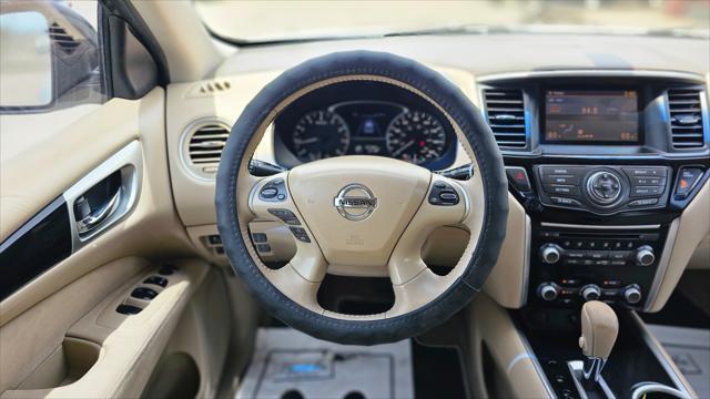 Nissan Pathfinder  2015