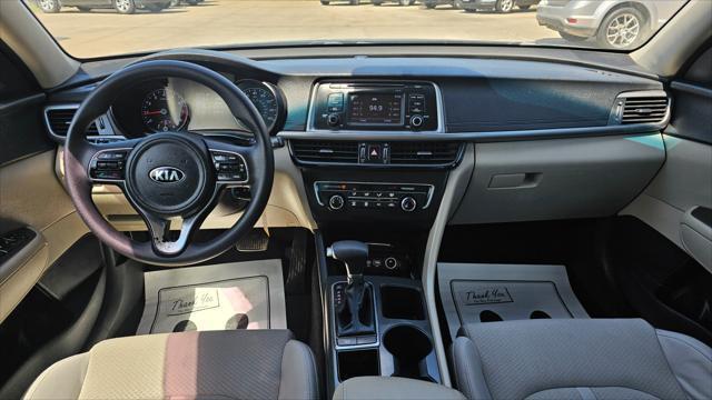 Kia Optima  2016