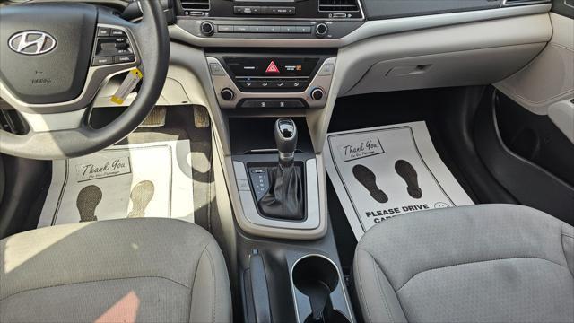 Hyundai Elantra  2018