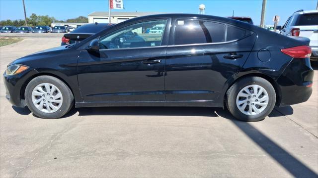 Hyundai Elantra  2018