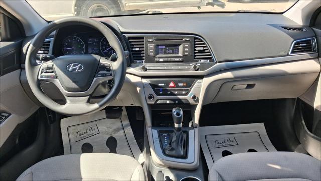 Hyundai Elantra  2018