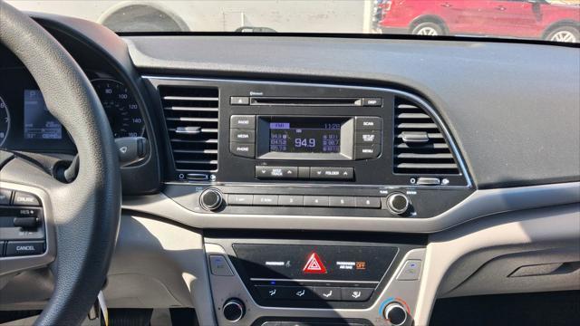 Hyundai Elantra  2018