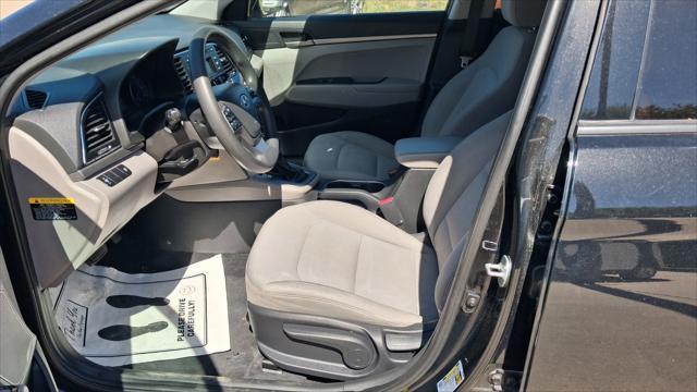 Hyundai Elantra  2018