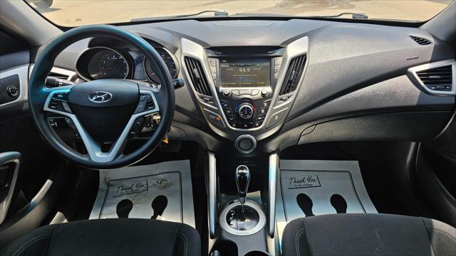 Hyundai Veloster  2014