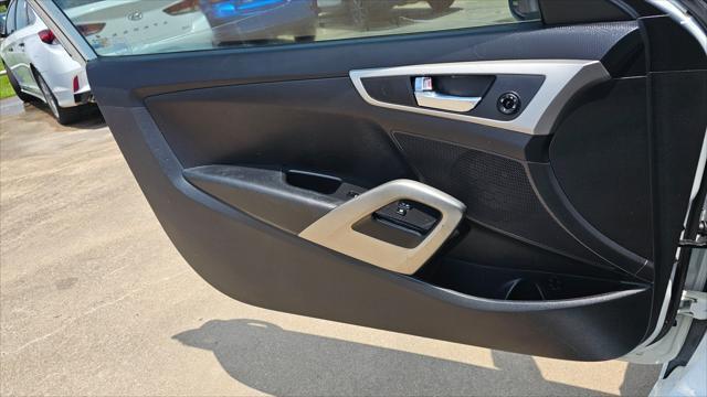 Hyundai Veloster  2014