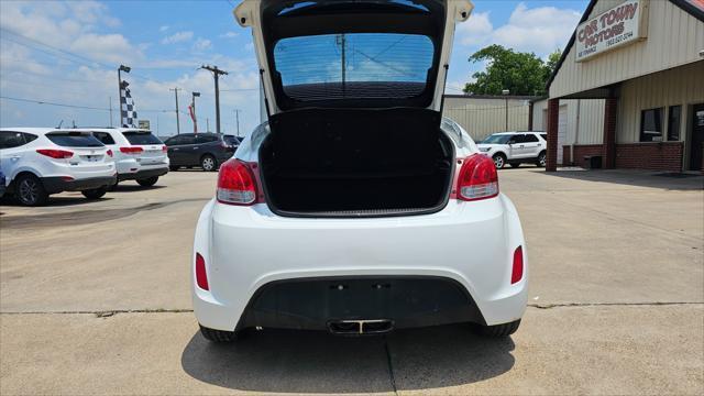 Hyundai Veloster  2014