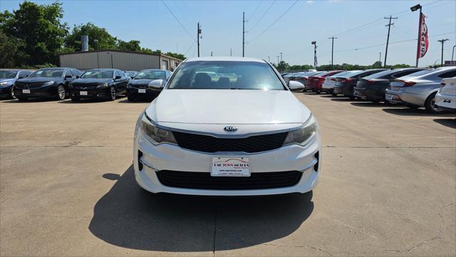 Kia Optima  2017