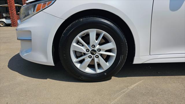 Kia Optima  2017