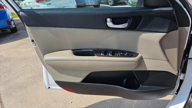 Kia Optima  2017