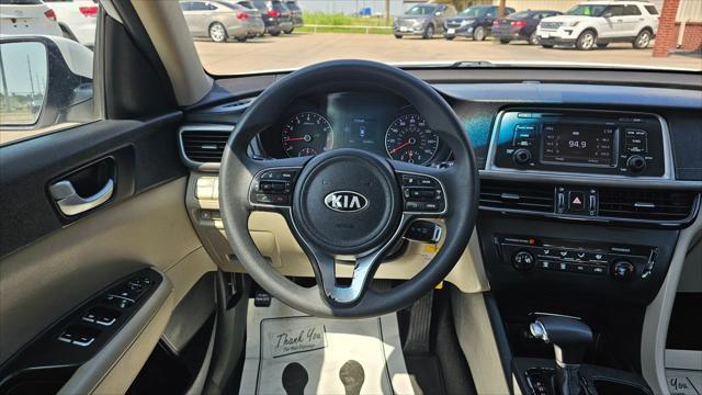 Kia Optima  2017