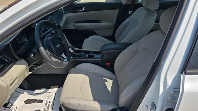 Kia Optima  2017