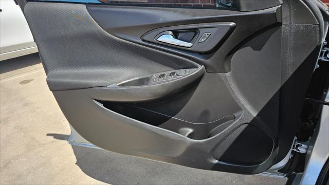 Chevrolet Malibu  2018