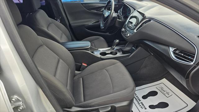 Chevrolet Malibu  2018