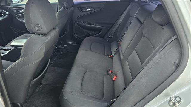 Chevrolet Malibu  2018
