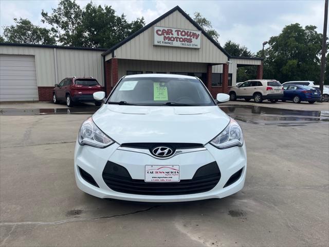 Hyundai Veloster  2015
