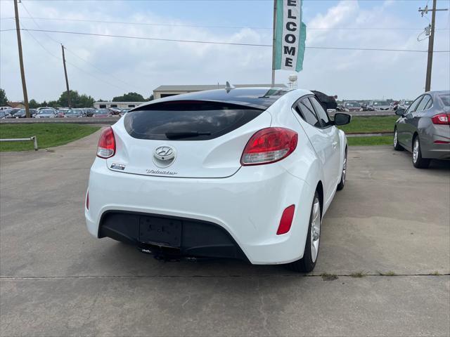 Hyundai Veloster  2015