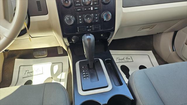 Ford Escape  2012