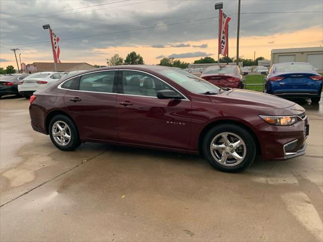 Chevrolet Malibu  2016