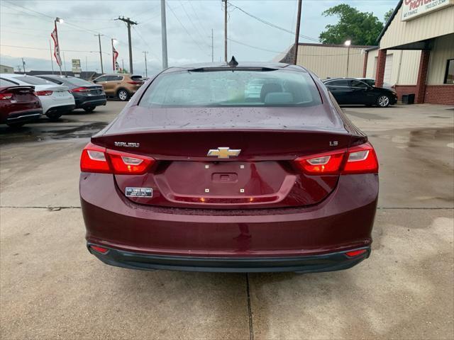 Chevrolet Malibu  2016
