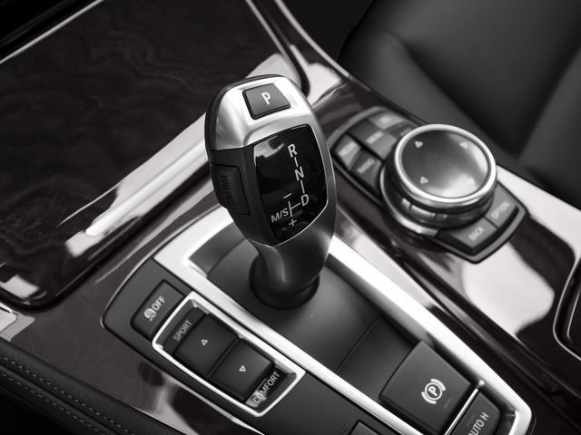 BMW 5-Series  2016
