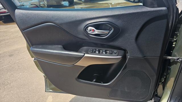 Jeep Cherokee  2019