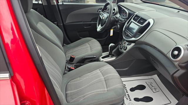 Chevrolet Sonic  2017