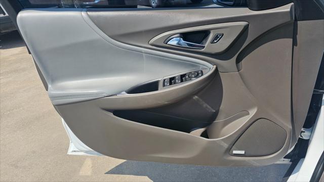 Chevrolet Malibu  2018
